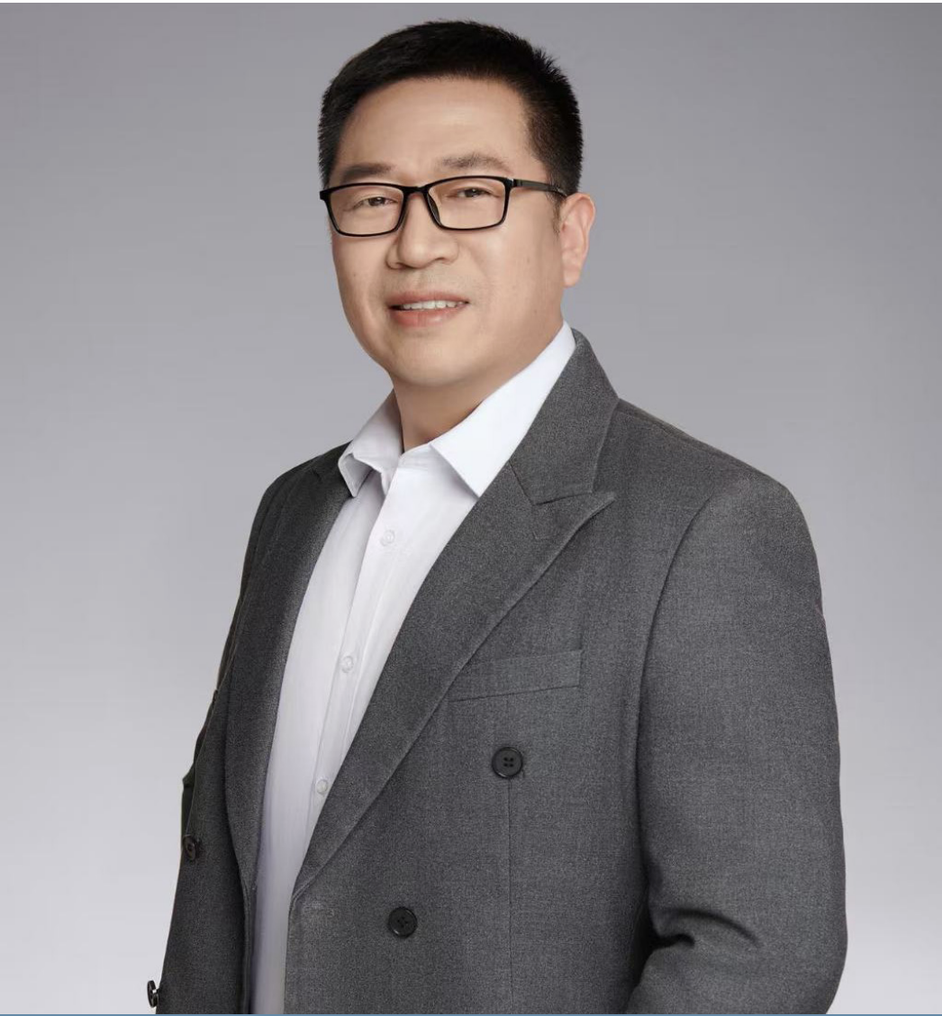 问鼎世界向苍穹 扎根沃土志凌霄
